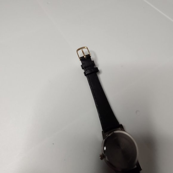 USBC Leather Band Watch - Picture 11 of 14